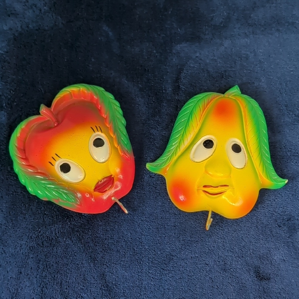 Vintage Fruit Face Wall Hangings